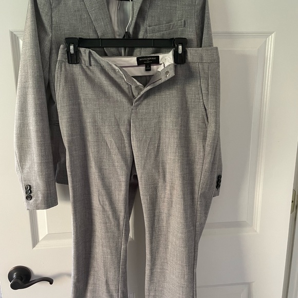 Banana Republic Grey Pant Suit - Picture 7 of 7